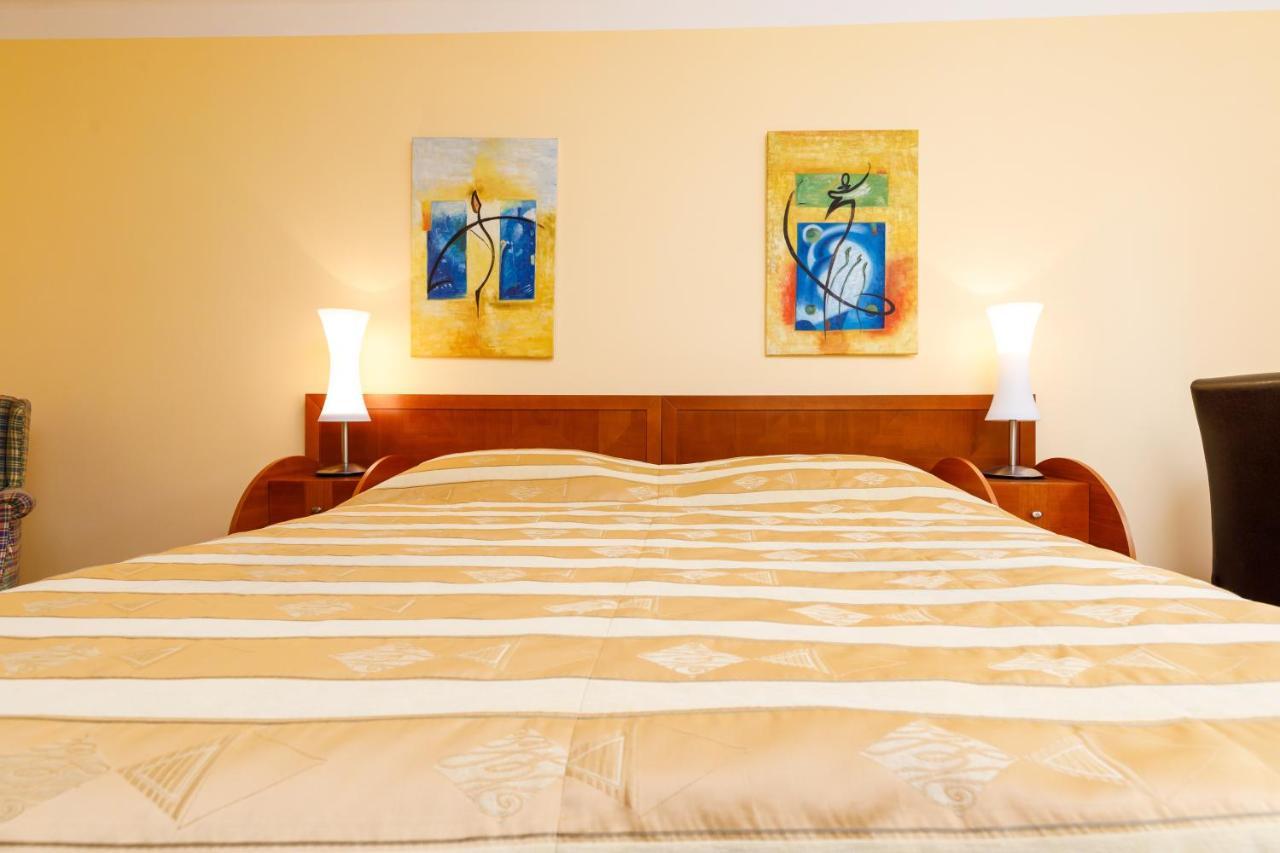 Apartments Tgm 11 Karlovy Vary Dış mekan fotoğraf